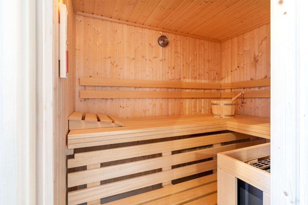 Ferienhaus Maira, Mit Garten Und Sauna Greetsiel Kültér fotó